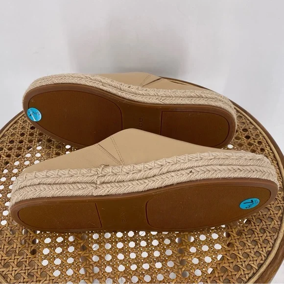 Vince nude slip on open back mules - Picture 4 of 5